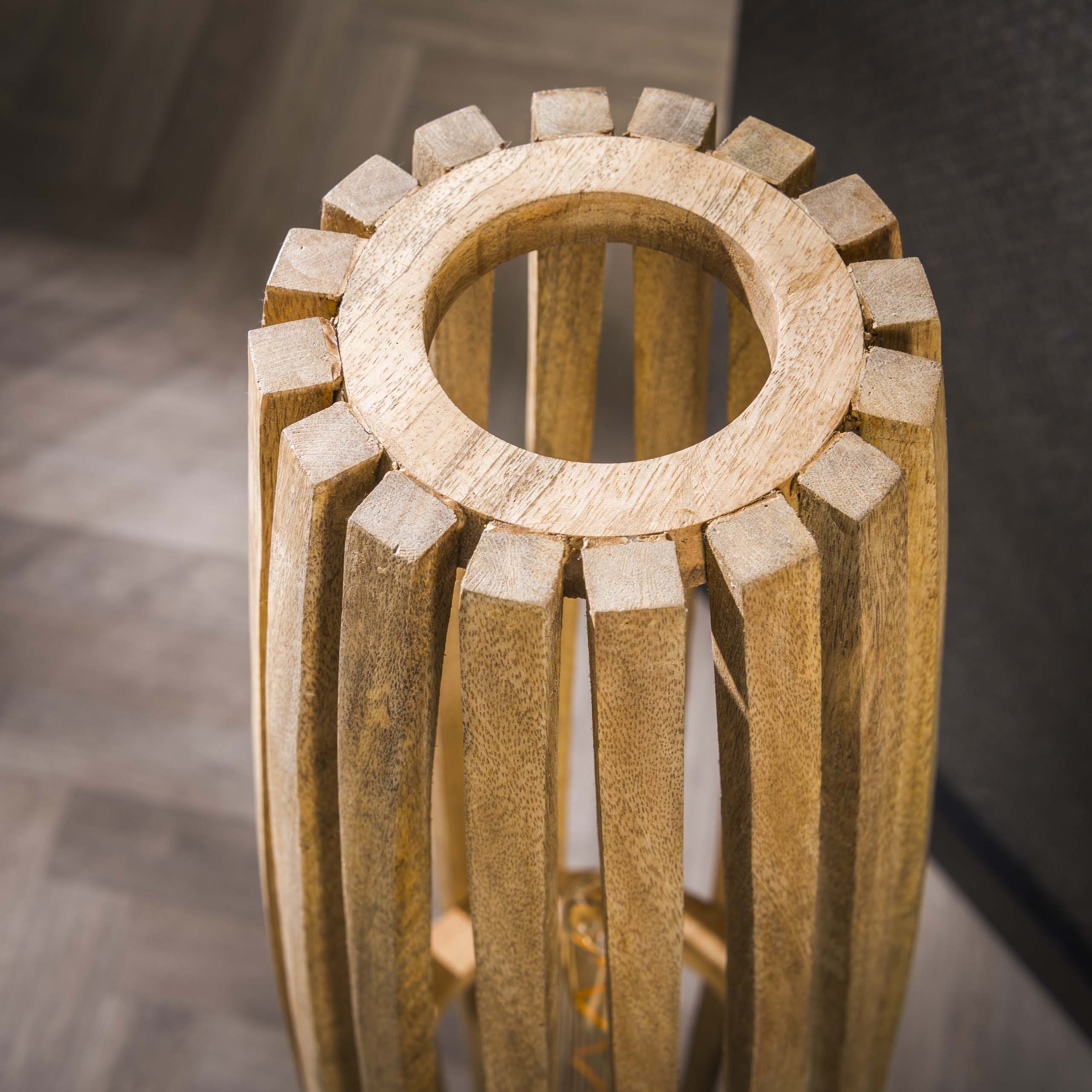 Lámpara de pie 3L orbit L / Mango macizo natural