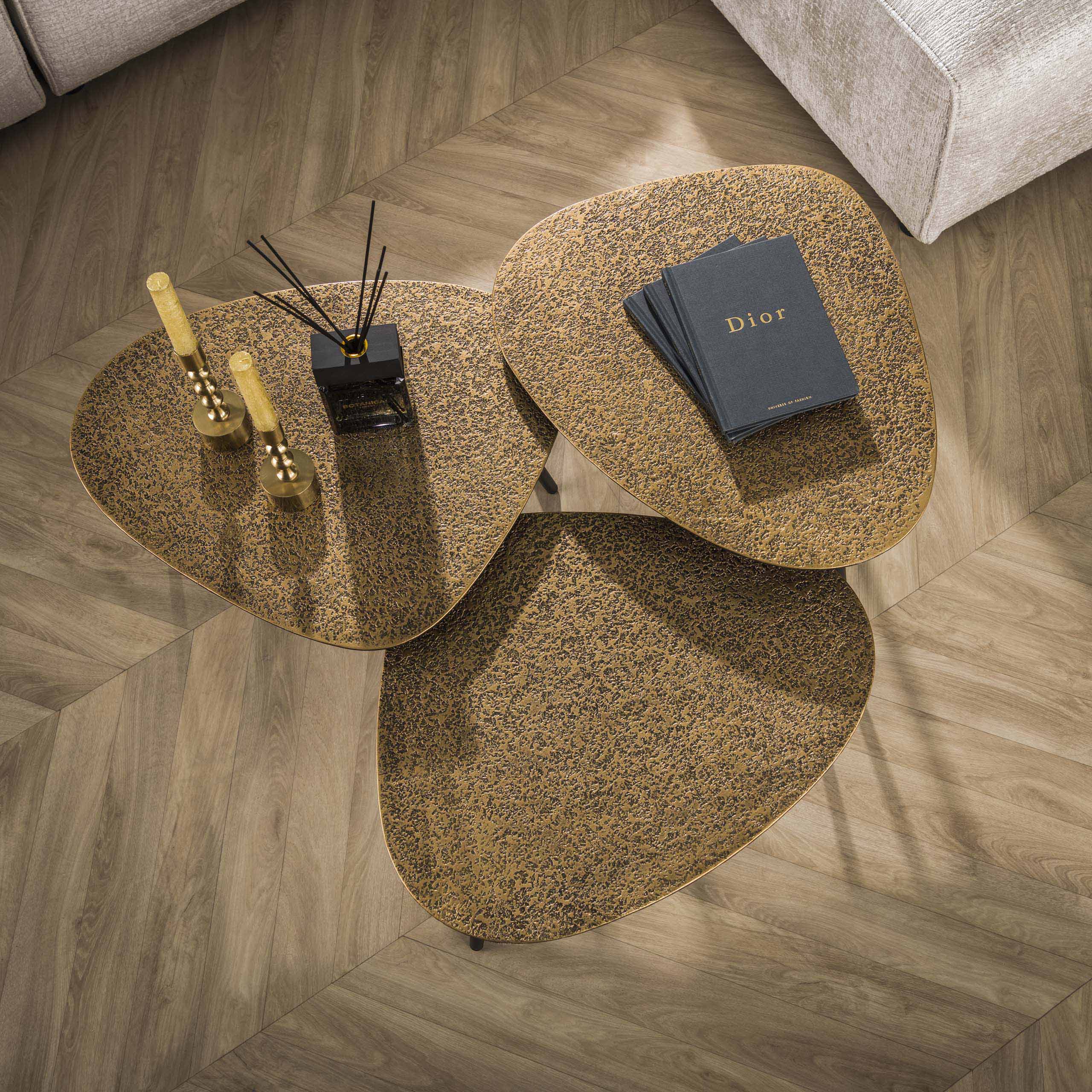 Juego de mesa de centro/3 triangular metalizado / Bronce antiguo