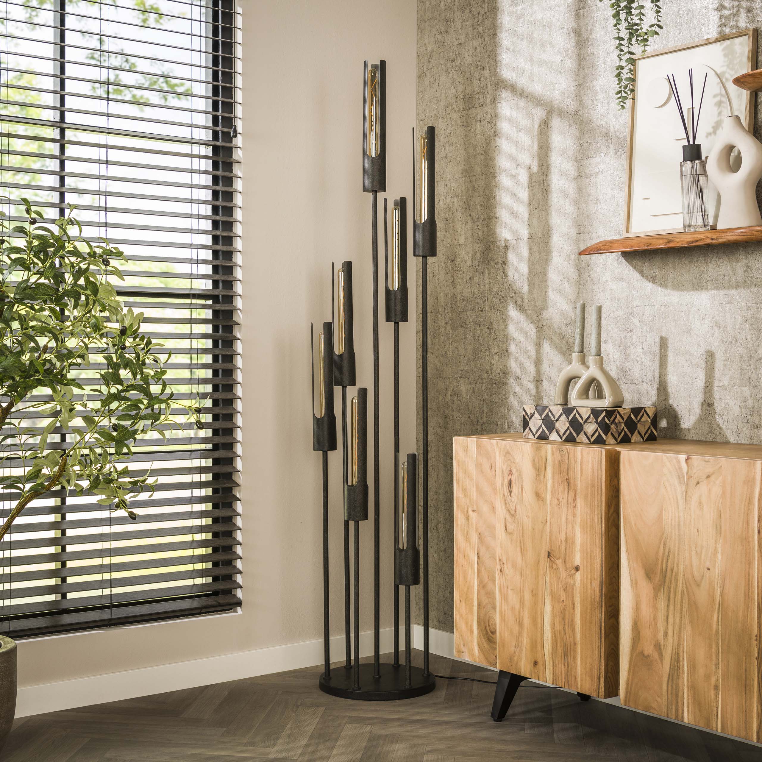 Lámpara de pie 7L tubo escalonado/negro Artic