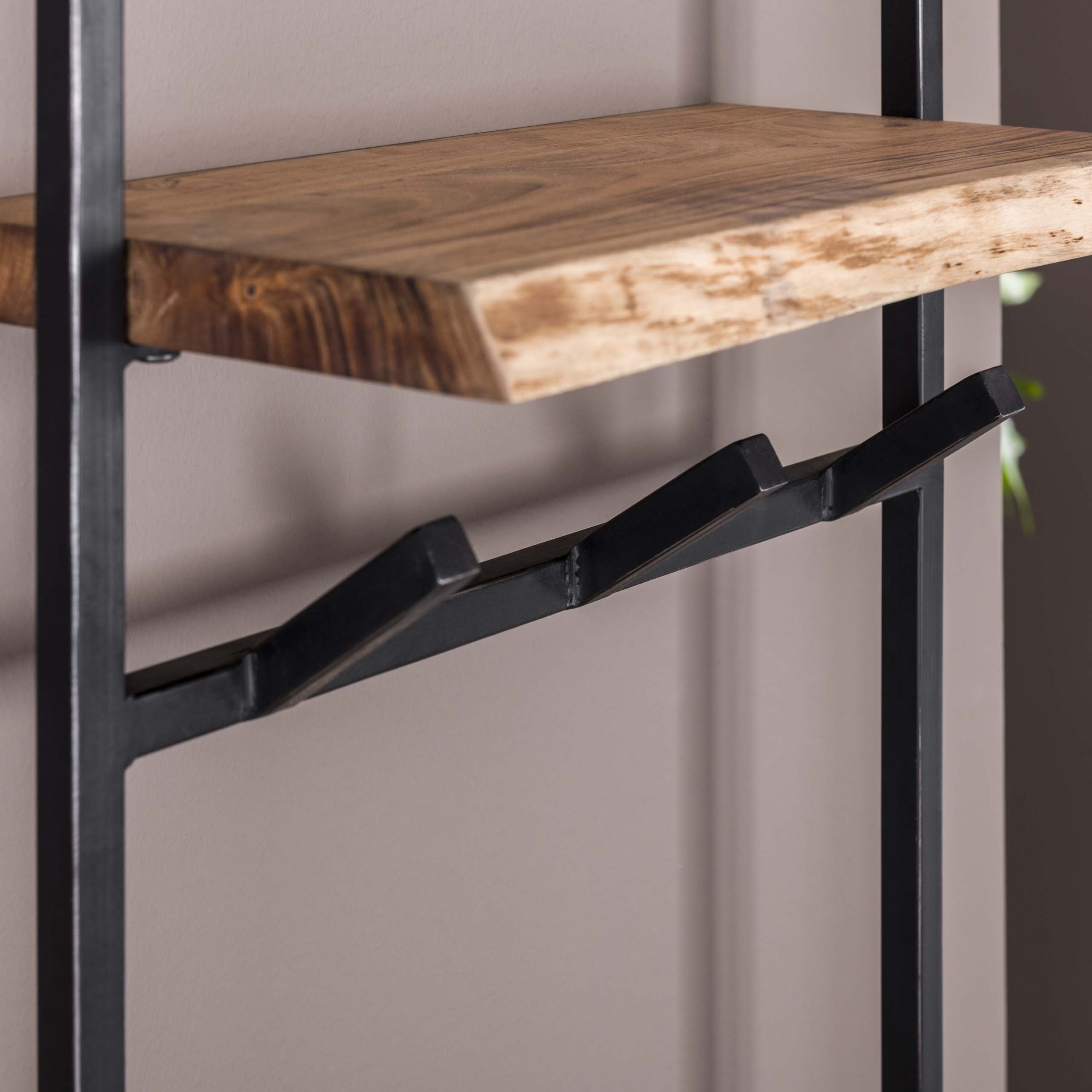 Perchero Air Solid alto - 6 ganchos - Acacia maciza