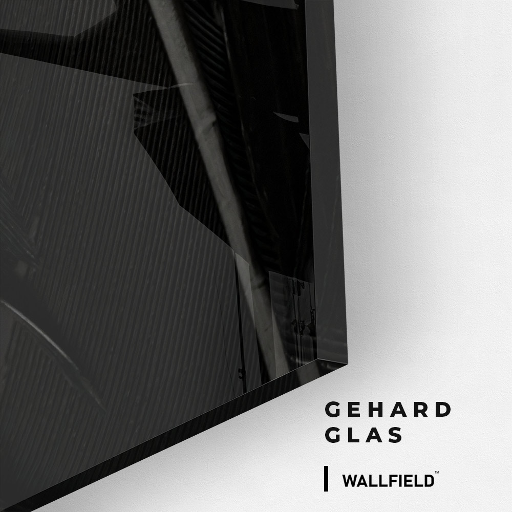 Black Feathers – Glass