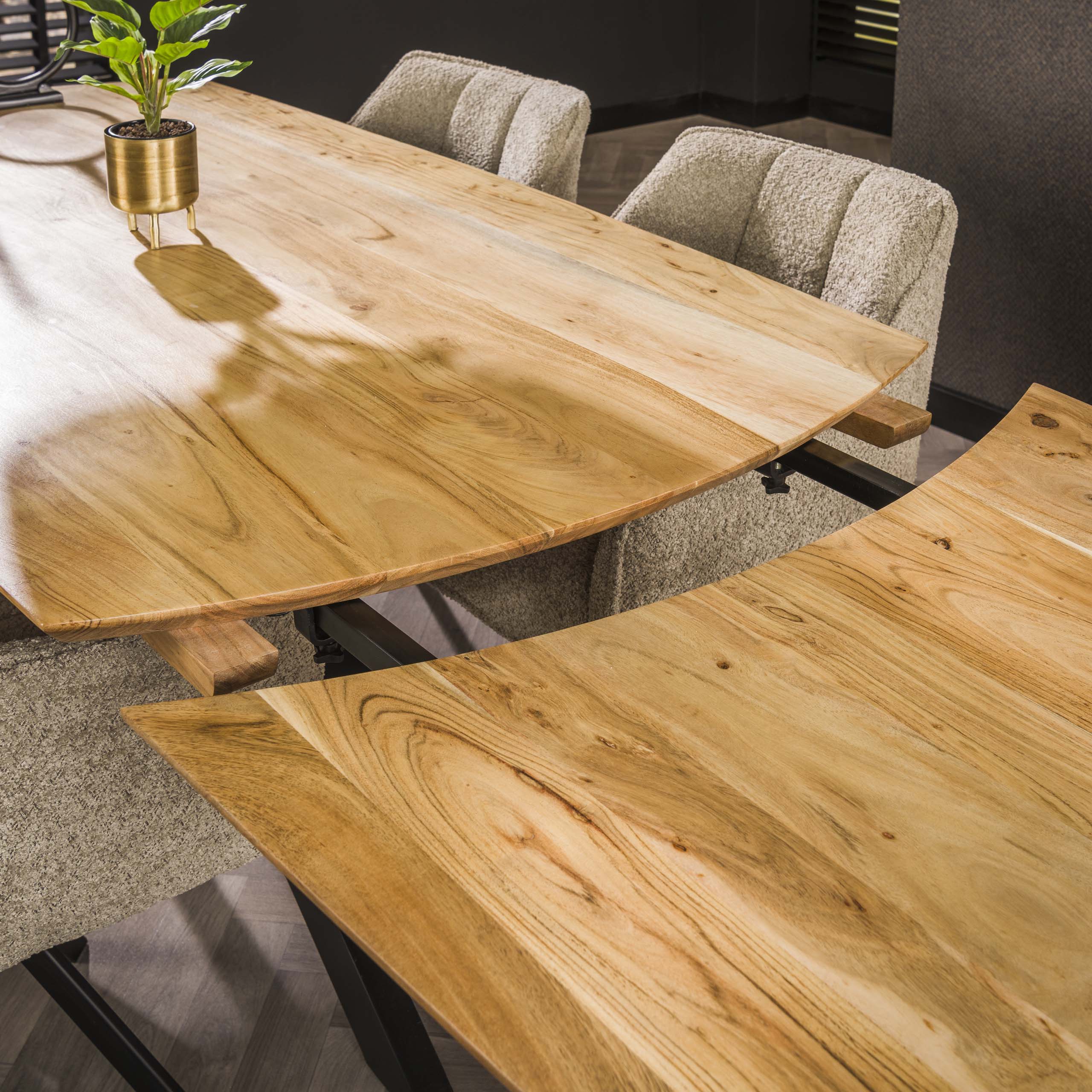 Mesa de comedor extensible 175/275 / Acacia maciza natural