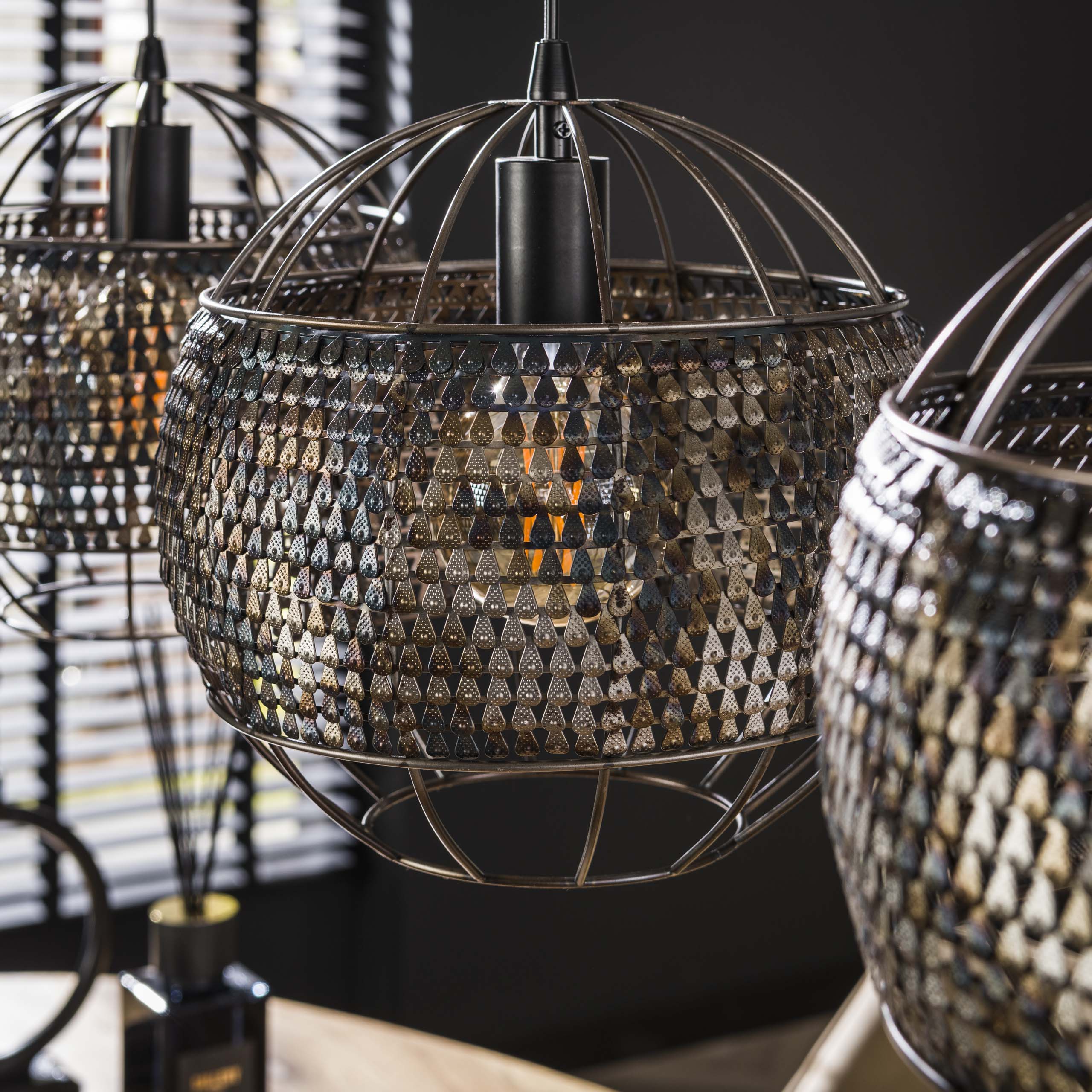 Hanging lamp 3L Ø30 armor open / Black brown