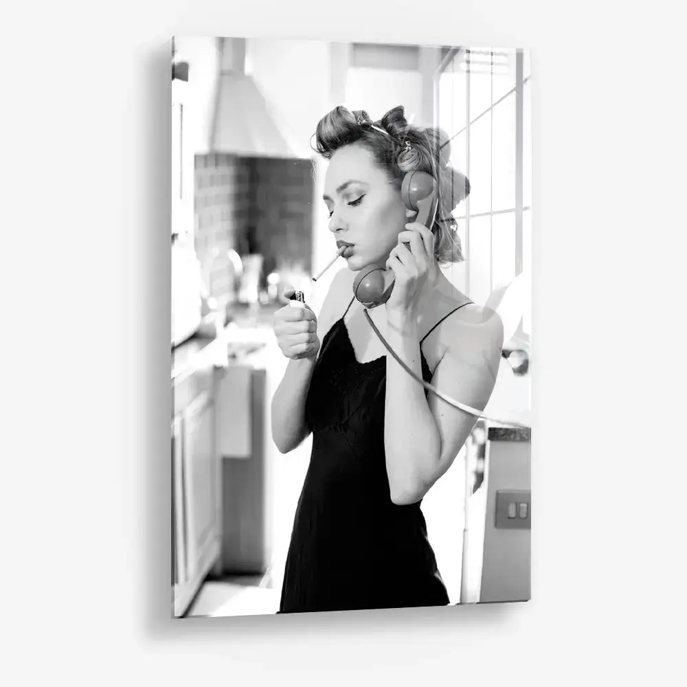 Domestic Noir – Vidrio