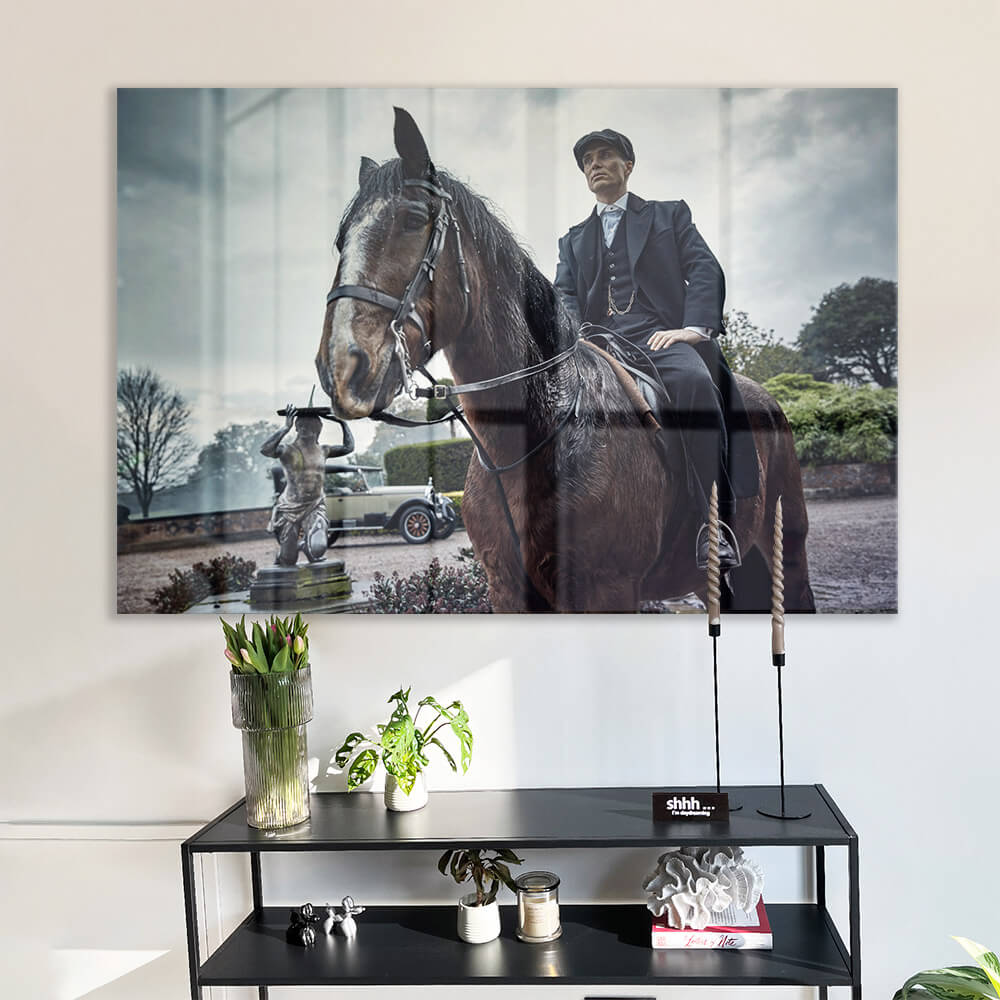 Thomas Shelby Riding – Glass