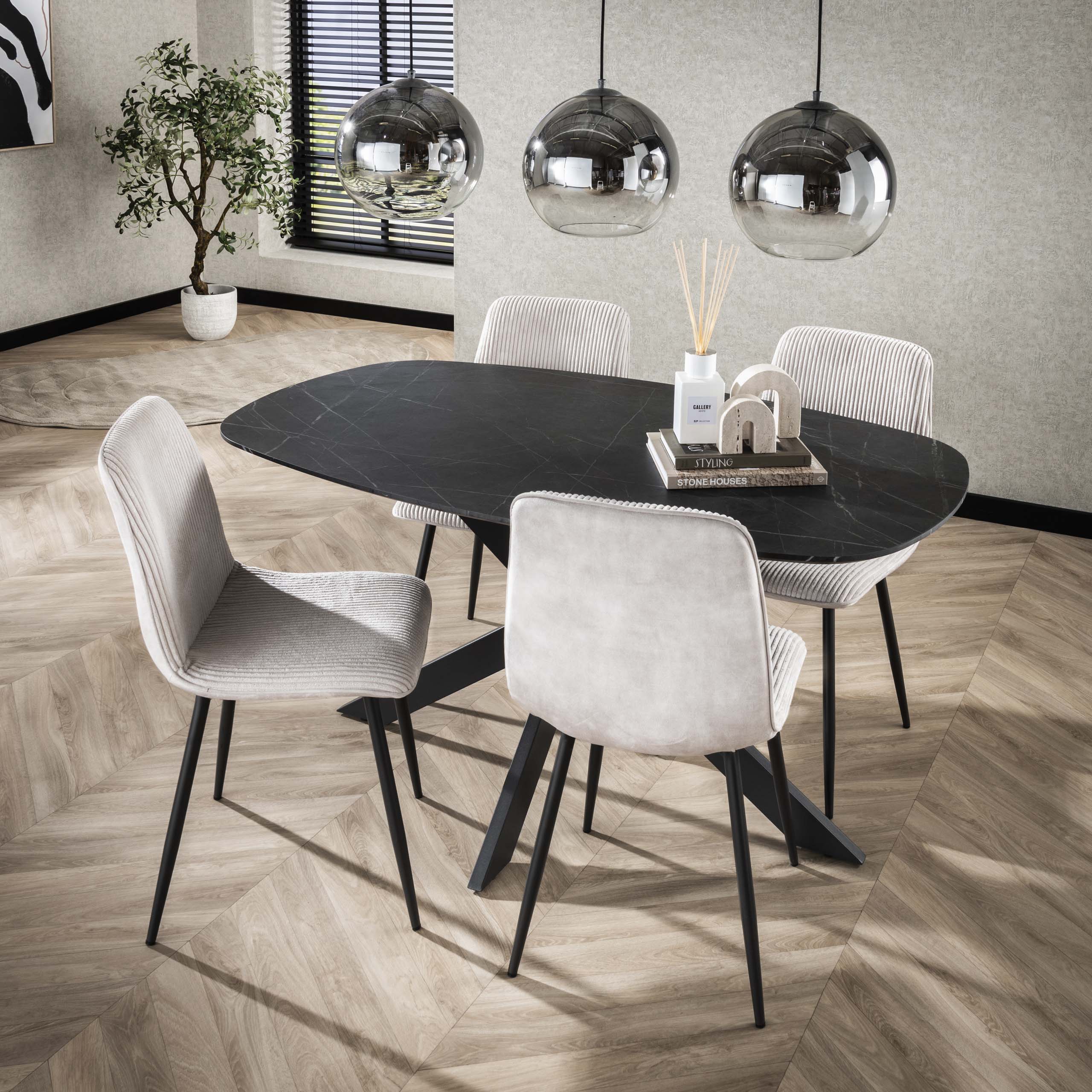 Mesa de comedor Onyx Cross danesa ovalada 150 cm - Grafito