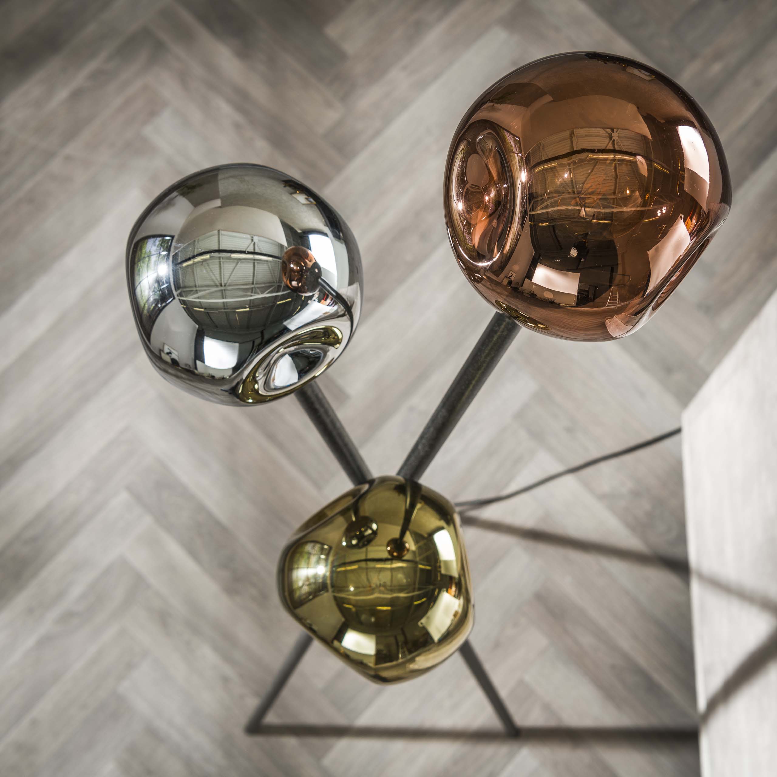 Lámpara de pie Molecule 3 luces negro ártico