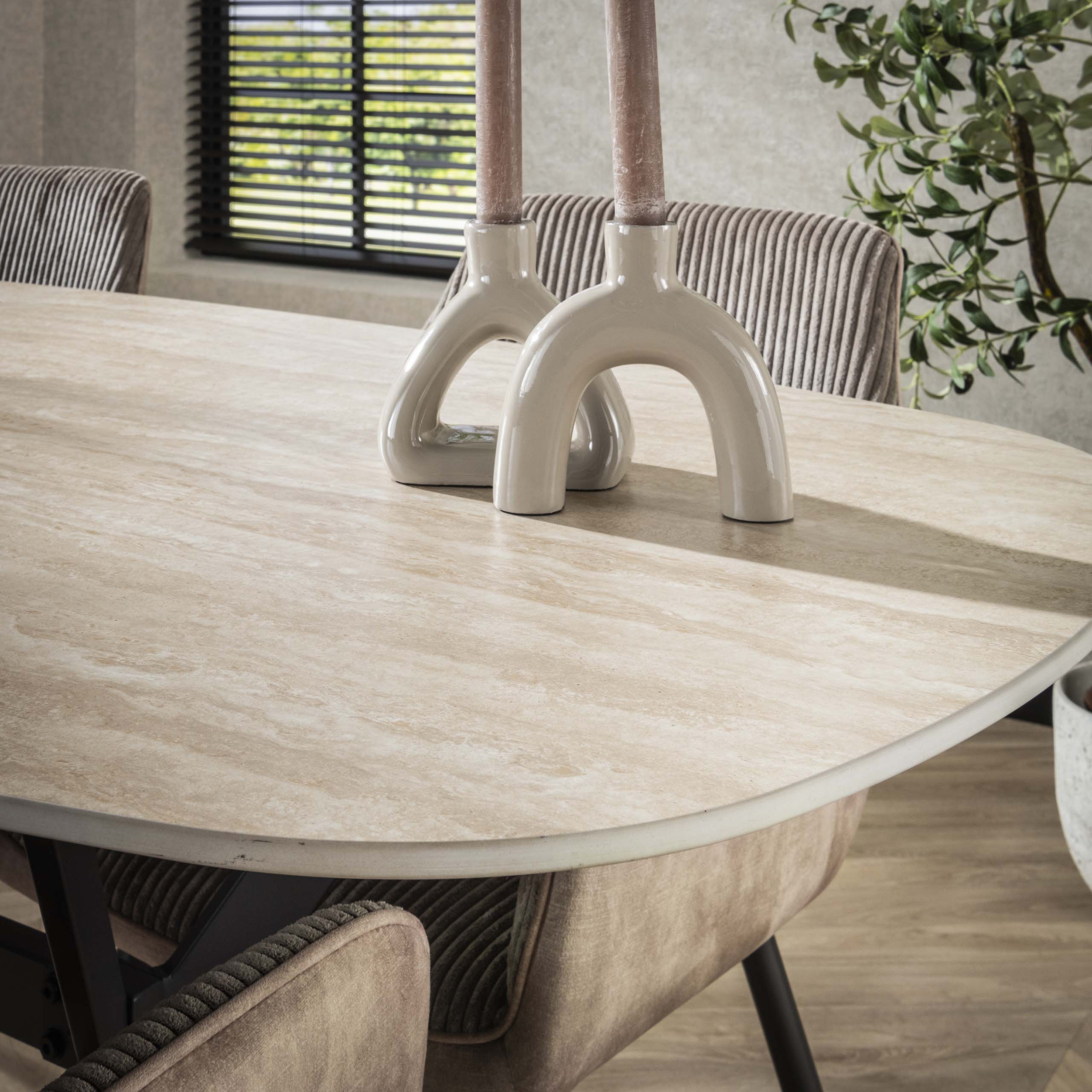 Mesa de comedor ovalada danesa Romano 180 cm - Cerámica travertino