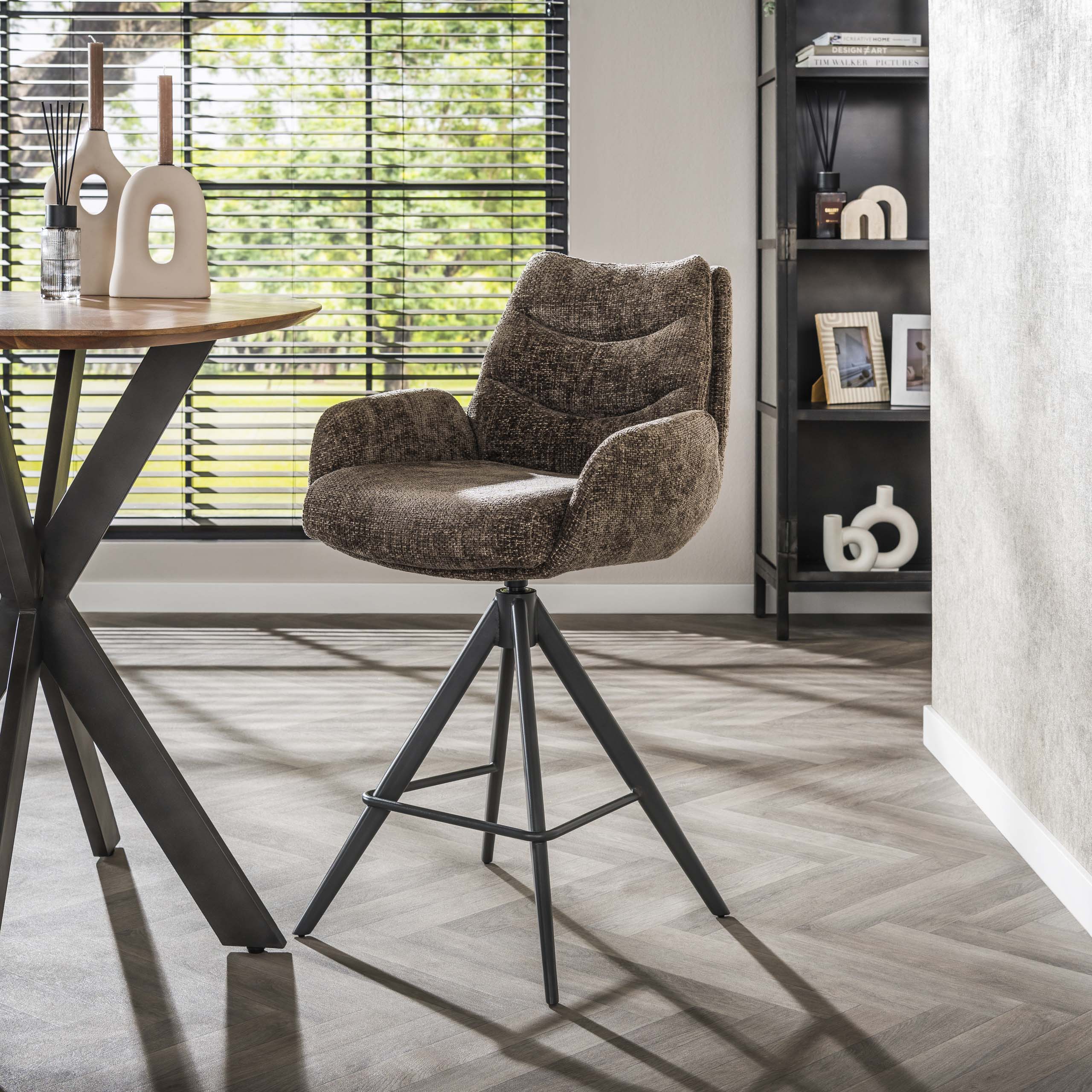 Salón con sillón bar. VPE2 / Topo rico