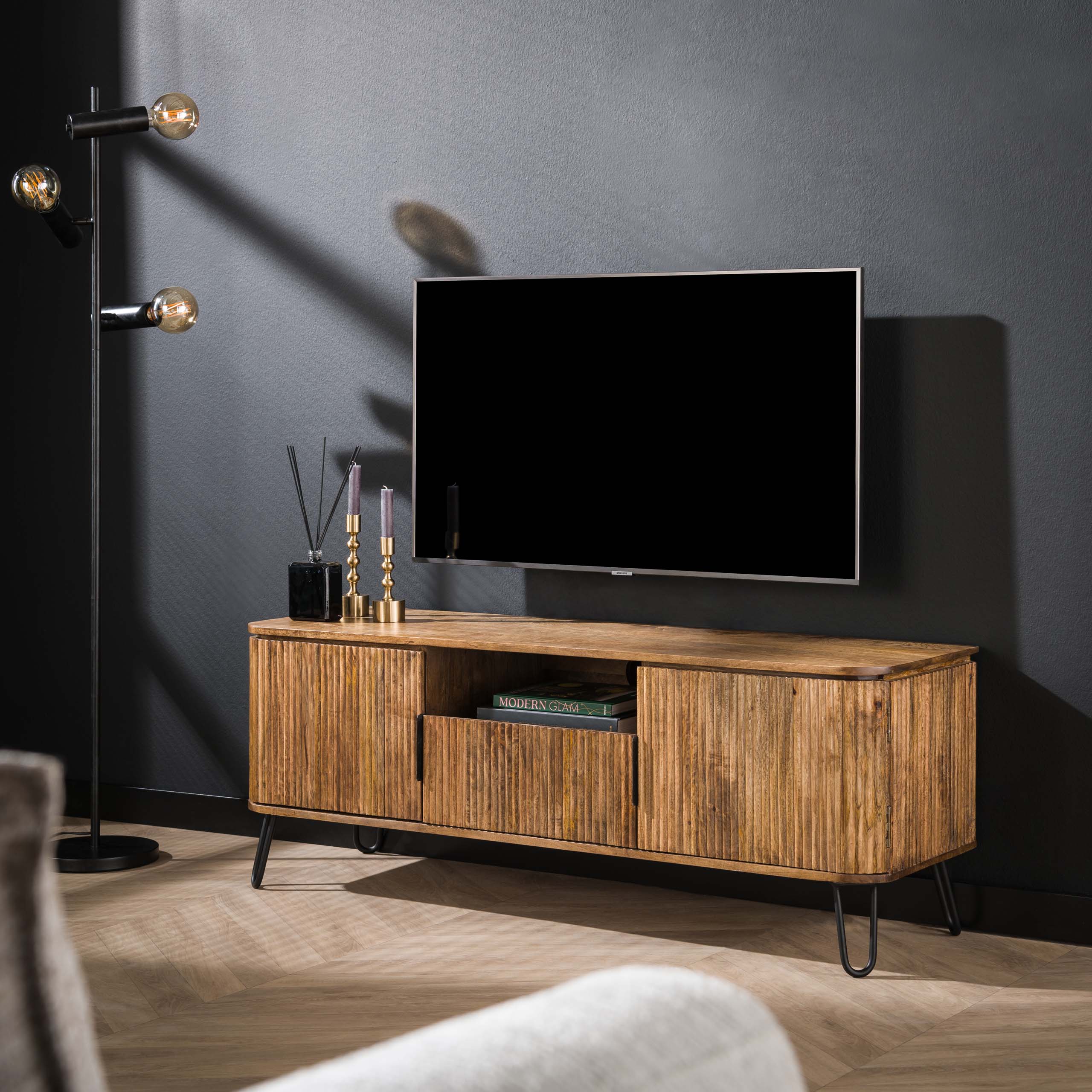 Mueble TV Wave 1 cajón 2 puertas - Mango macizo arena