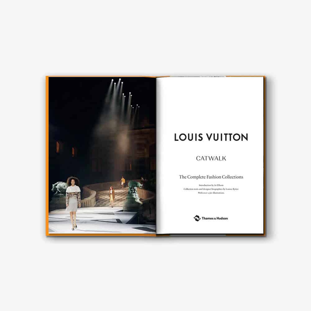 Pasarela Louis Vuitton - Libro de moda