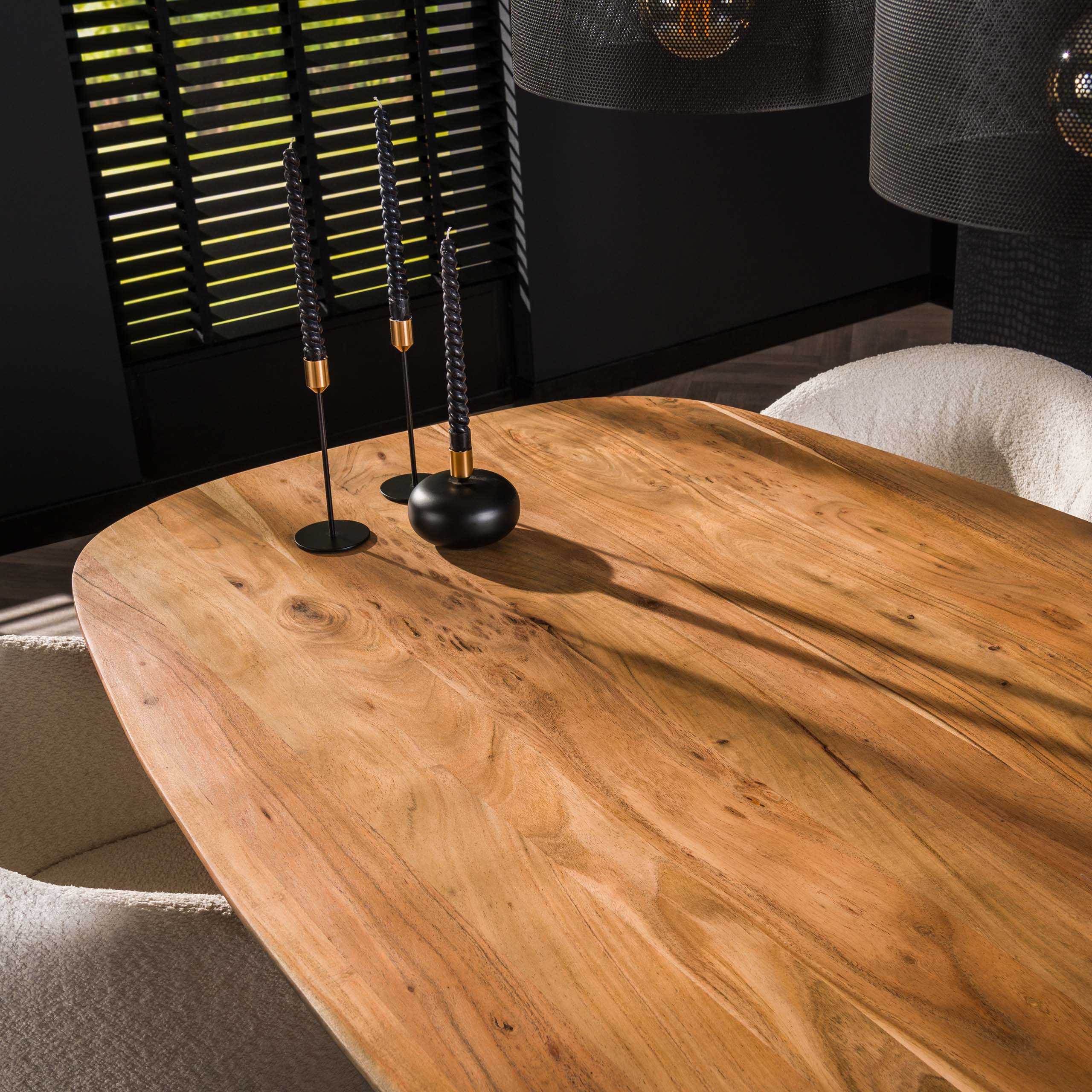 Mesa de comedor 180 Arhus maciza / Acacia maciza natural