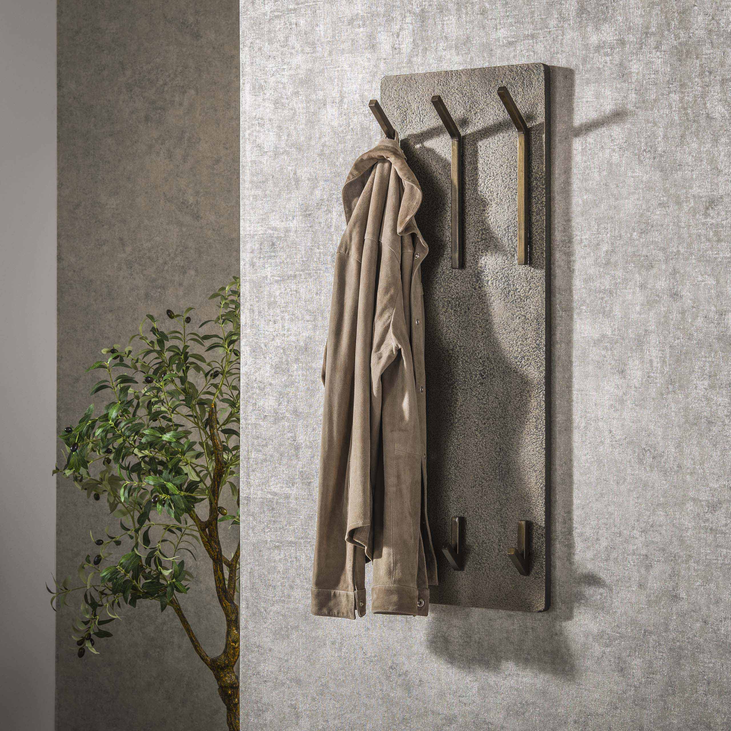 Perchero Ferro 2x3 ganchos alto / Bronce antiguo