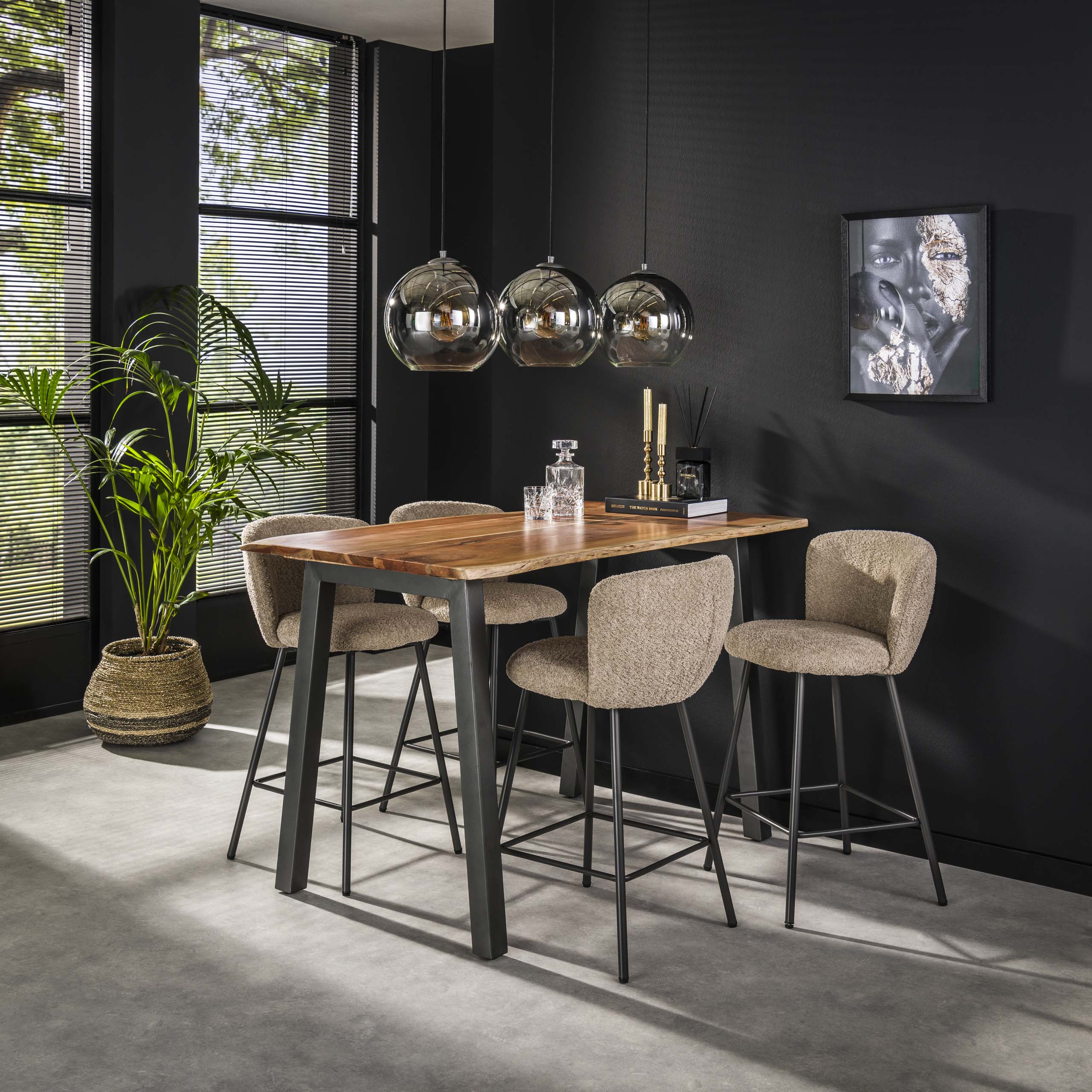 Mesa alta 147 canto 25mm / Acacia maciza natural