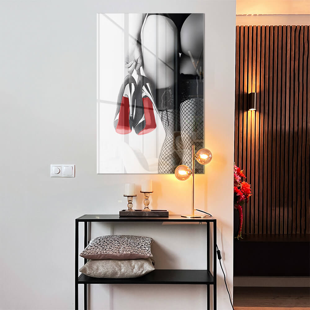 Red Bottoms – Vidrio