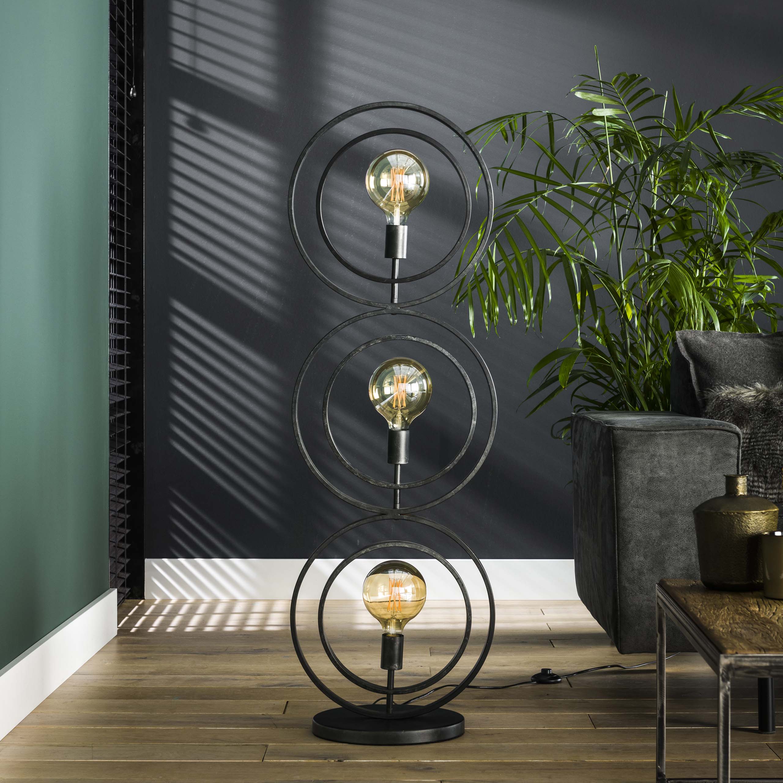 Lámpara de pie 3L sin fin