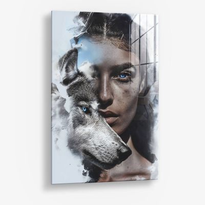 Wolf and Woman – Vidrio