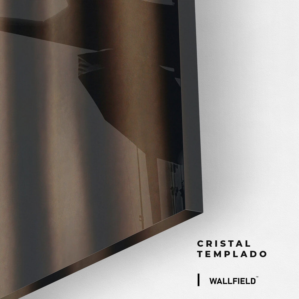 5.-Glass-Detail-2-Bundle-Coded-in-Luxury